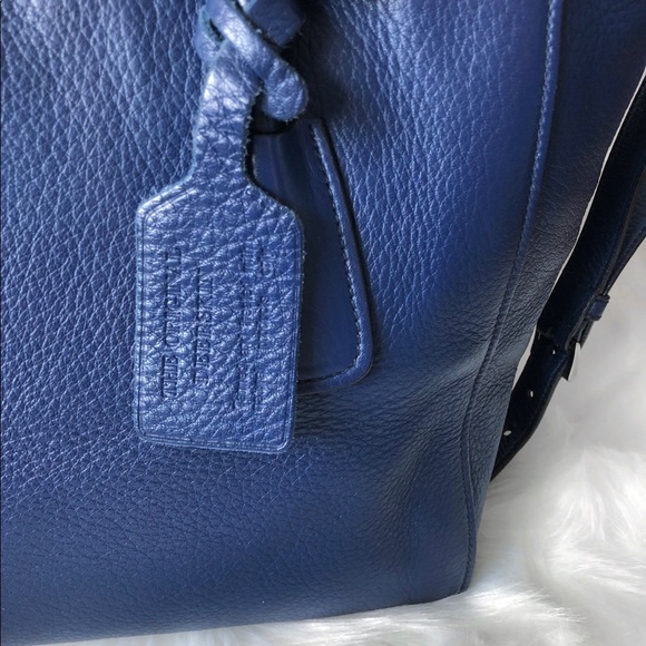 Prada Glacé Calf Twin Pocket Medium Double Zip Bag - Picture 3 of 11